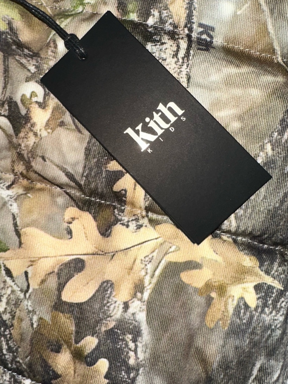 Kith Kids Bright Orange Reversible Puffer Vest with Camo Lining - Picture 6 of 12